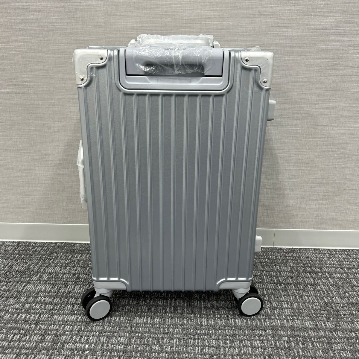  Carry case suitcase machine inside bringing in 40L carry bag silver 