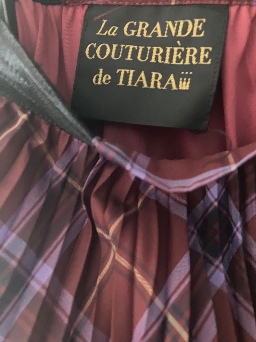 定価30800円 La GRANDE COUTURIERE de TIARA クリス-ウェブ 佳子さんコラボ プリーツスカート