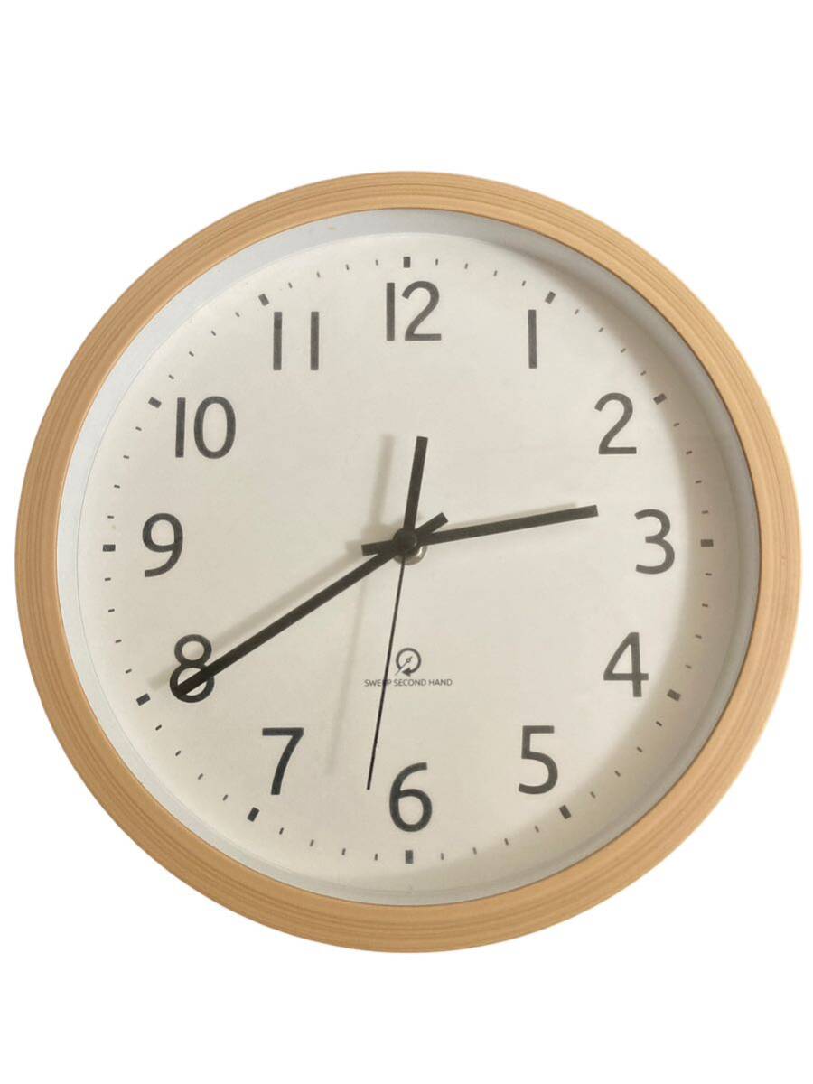 NITORI ニトリ 静音秒針 掛け置き兼用時計 フォーレ(ベージュ/ホワイト)の画像1