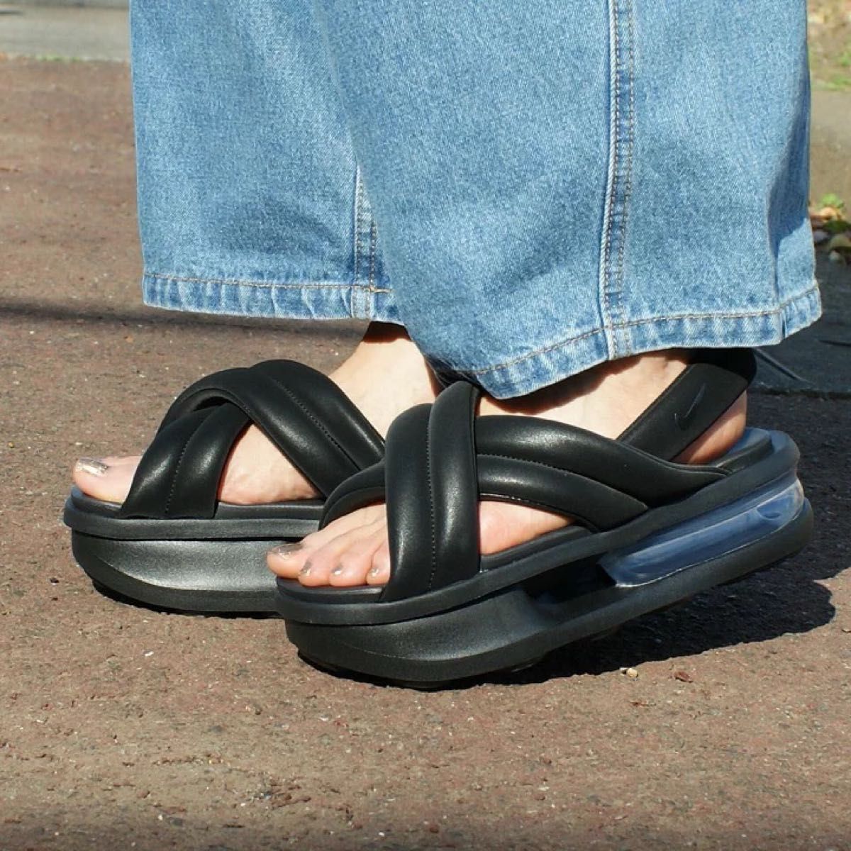 NIKE エアマックス アイラ ブラック 黒【24 0cm】Air Max Isla NIKE エアマックス アイラ ブラック 黒【24 0cm】Air Max Isla