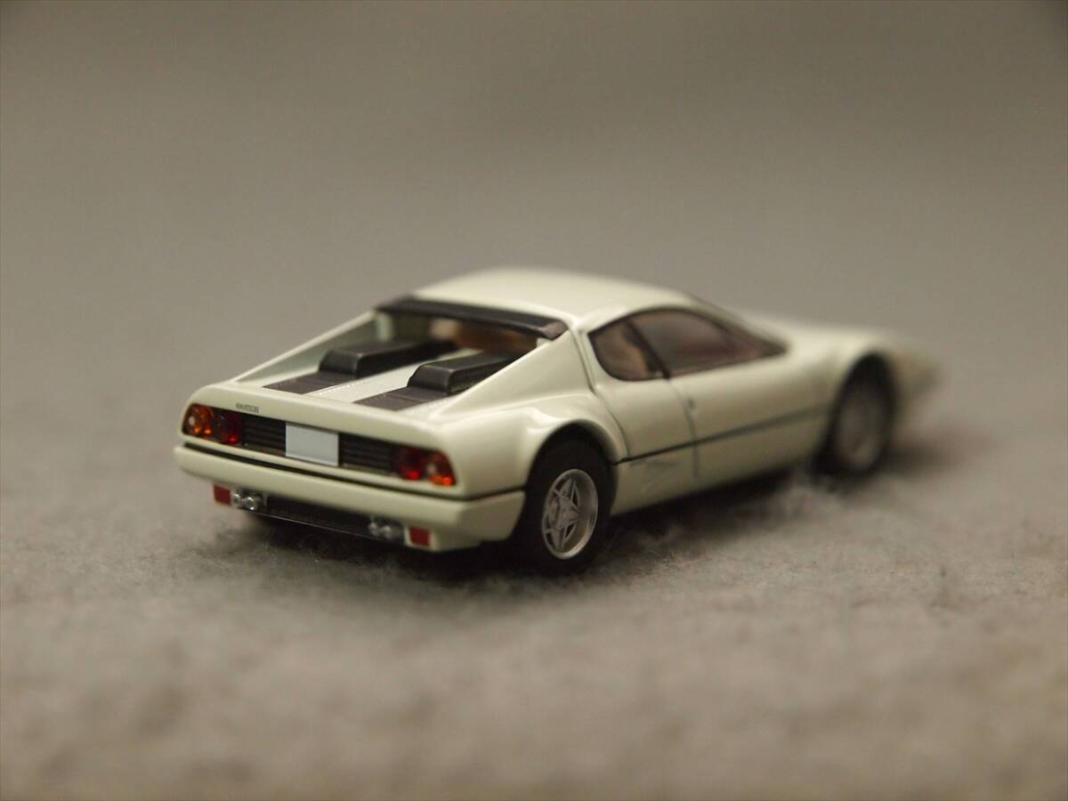 1/64 フェラーリ 512 BBi White トミーテック トミカリミテッドヴィンテージNeo_画像5