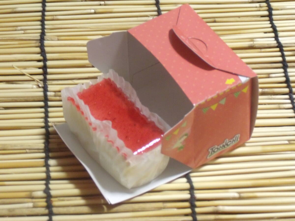 数量限定■即決■小さなストロベリーケーキ いちごケーキ イチゴケーキ 苺ケーキ20g 10個(1個×10箱) 同梱可能_画像1