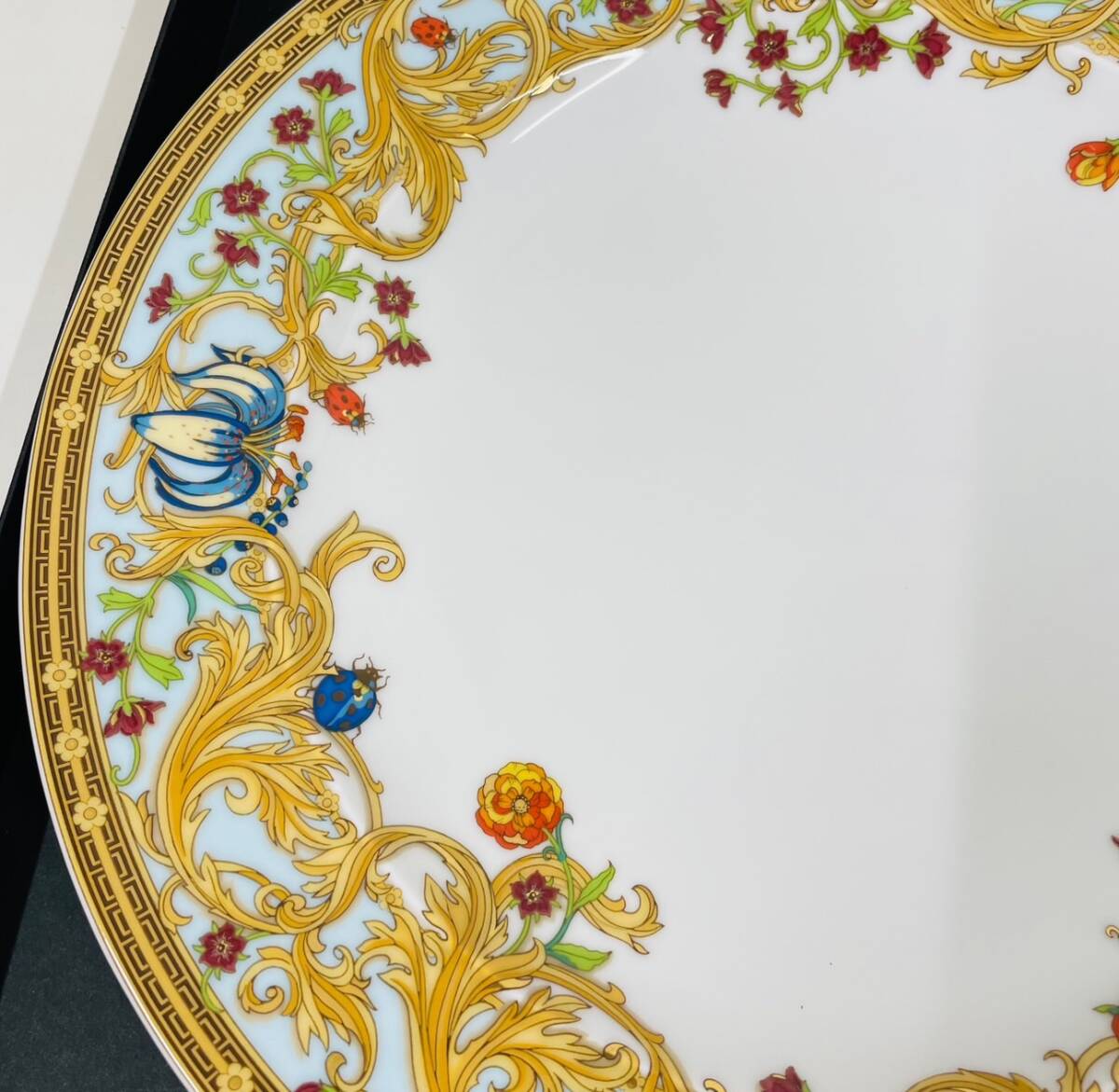 【TK12791KM】1円スタート VERSACE ヴェルサーチ Rosenthal ローゼンタール お皿 箱付き インテリア コレクション ブランド食器_画像6