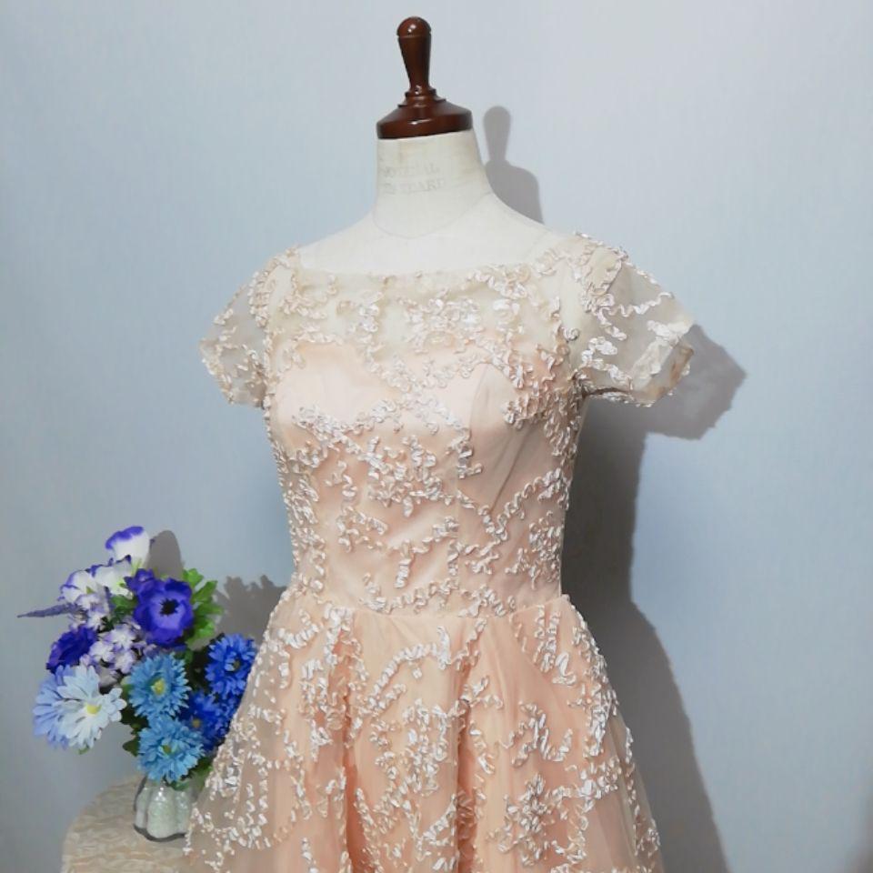 ブランド不明　極上美品　ドレス　ワンピース　パーティー　アシンメトリー　ピンク系