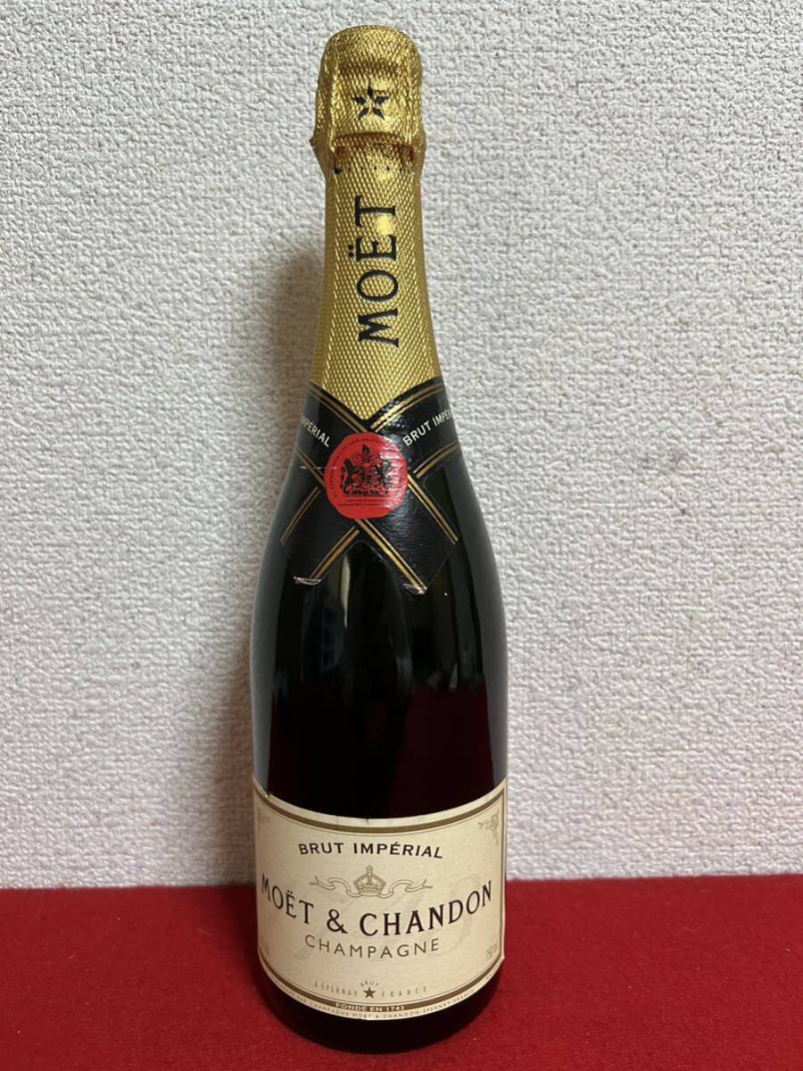 JP1245＊古酒 未開栓品 シャンパン MOET CHANDON BRUT IMPERIAL 750ml 12%＊の画像1