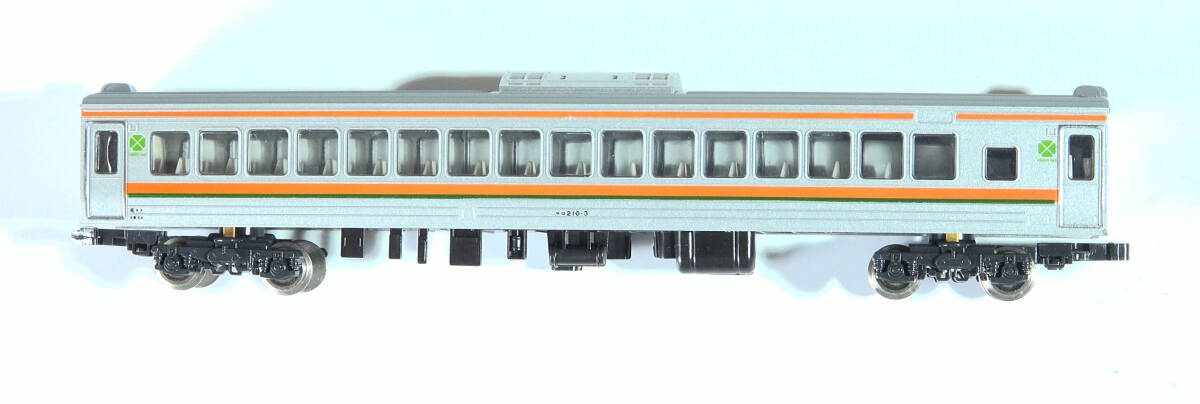 【G44441】KATO「サロ210　湘南色帯」ケースなし　211系近郊形電車　中古Nゲージ　ジャンク_画像3