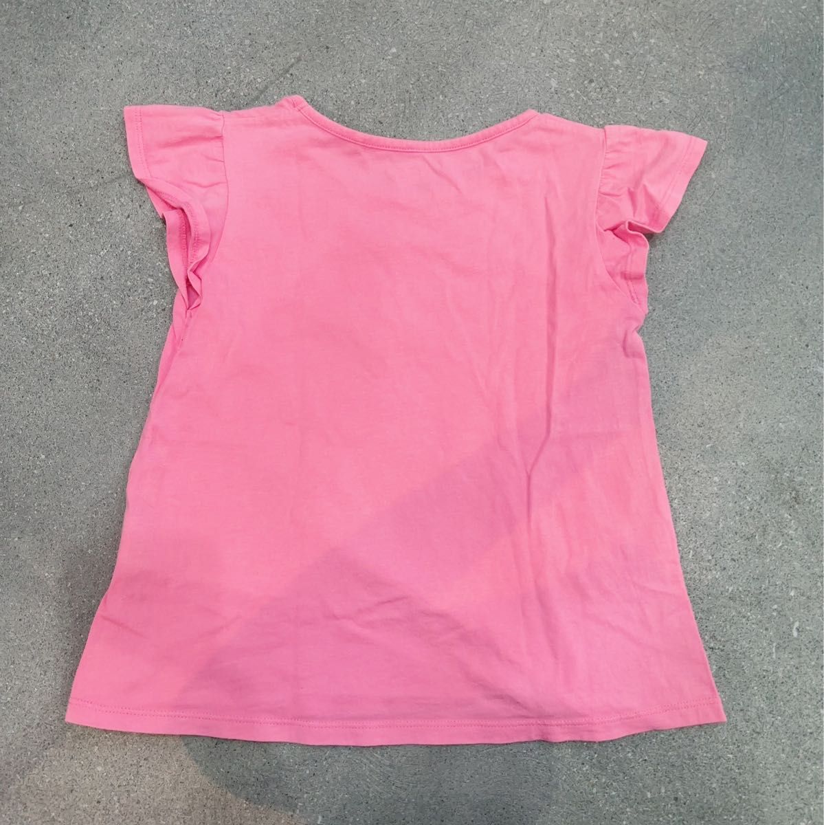 UNIQLO ユニクロ キッズTシャツ 110cm ピンク プリント 袖フリル 子供服 女の子 カットソー 