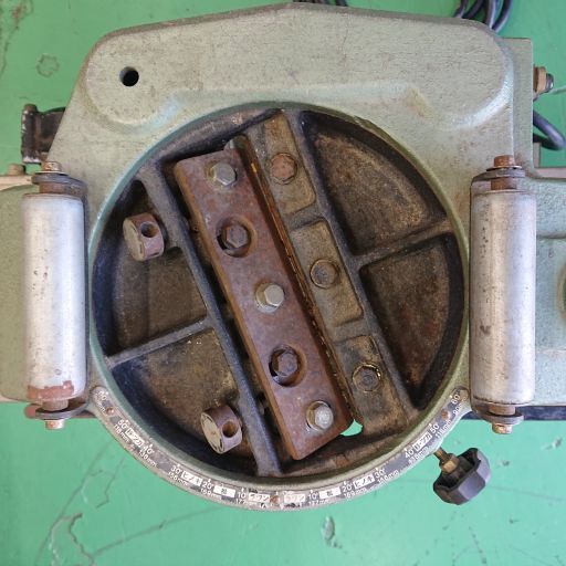 中古現状品】HITACHI 日立工機 PF60F 180㎜超仕上かんな盤 中古現状品】HITACHI 日立工機 PF60F 180㎜超仕上かんな盤
