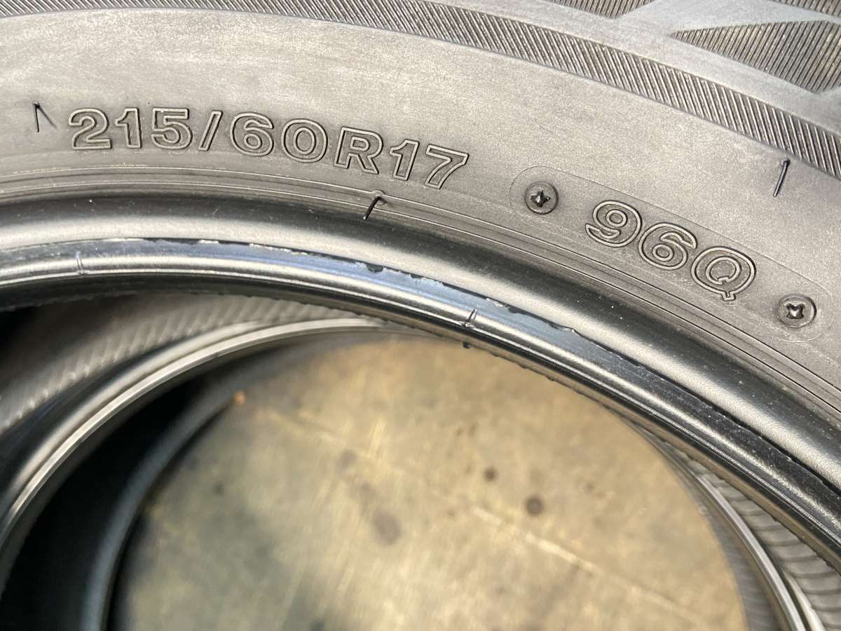 中古タイヤ スタッドレスタイヤ 2本セット 215/60R17 ブリヂストン ブリザック VRX2_画像4