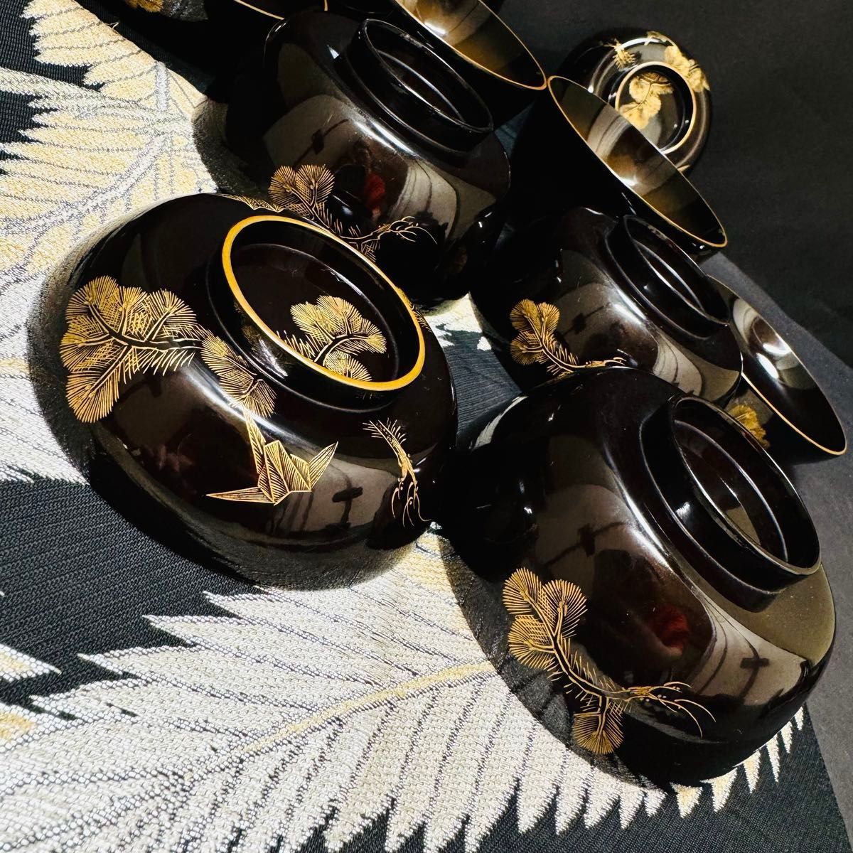 漆器 輪島塗 沈金松鶴 金蒔絵 木製 蓋付椀 お煮物椀 吸物椀 5客 漆器 輪島塗 沈金松鶴 金蒔絵 木製 蓋付椀 お煮物椀 吸物椀 5客