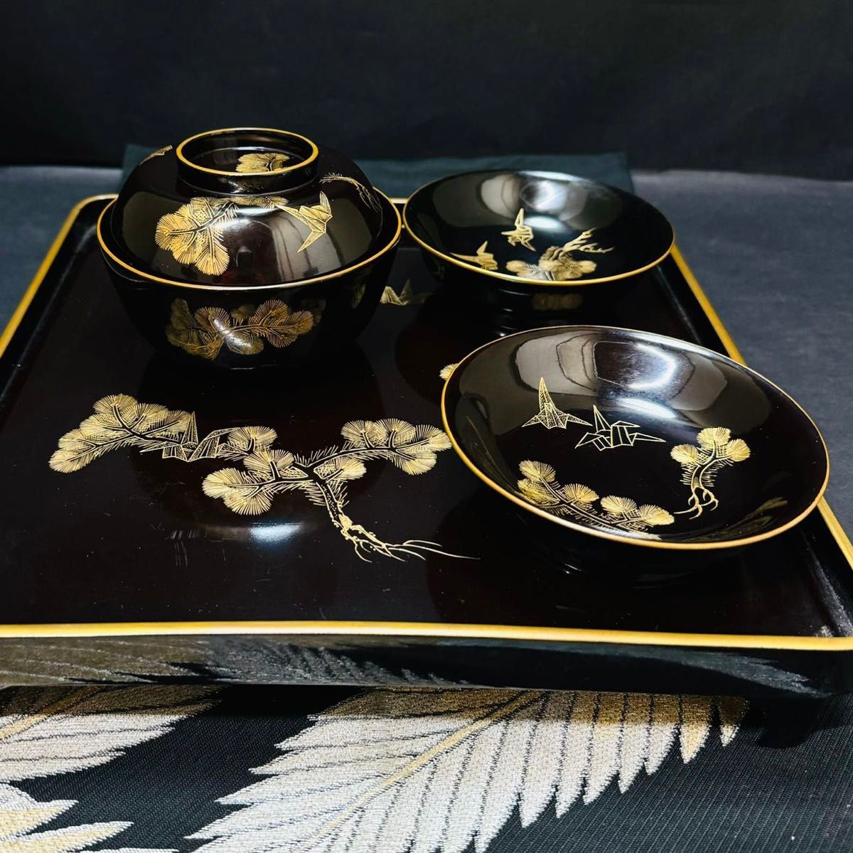 漆器 輪島塗 沈金松鶴 金蒔絵 木製 蓋付椀 お煮物椀 吸物椀 5客 漆器 輪島塗 沈金松鶴 金蒔絵 木製 蓋付椀 お煮物椀 吸物椀 5客