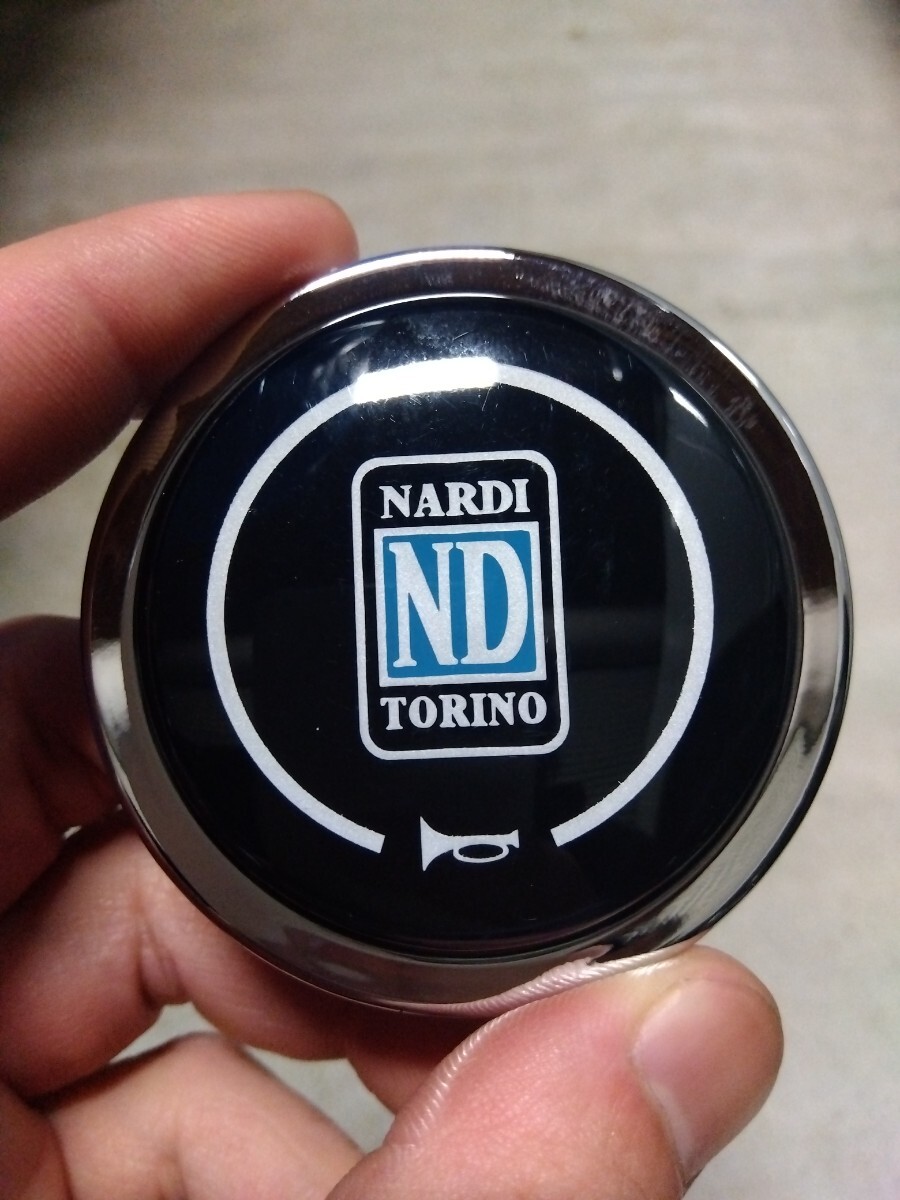 NARDI ホーンボタン 送料無料！の画像1