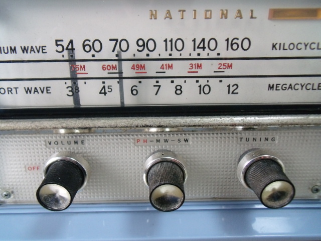 真空管ラジオ　ナショナル　GX-320 ジャンク_画像3