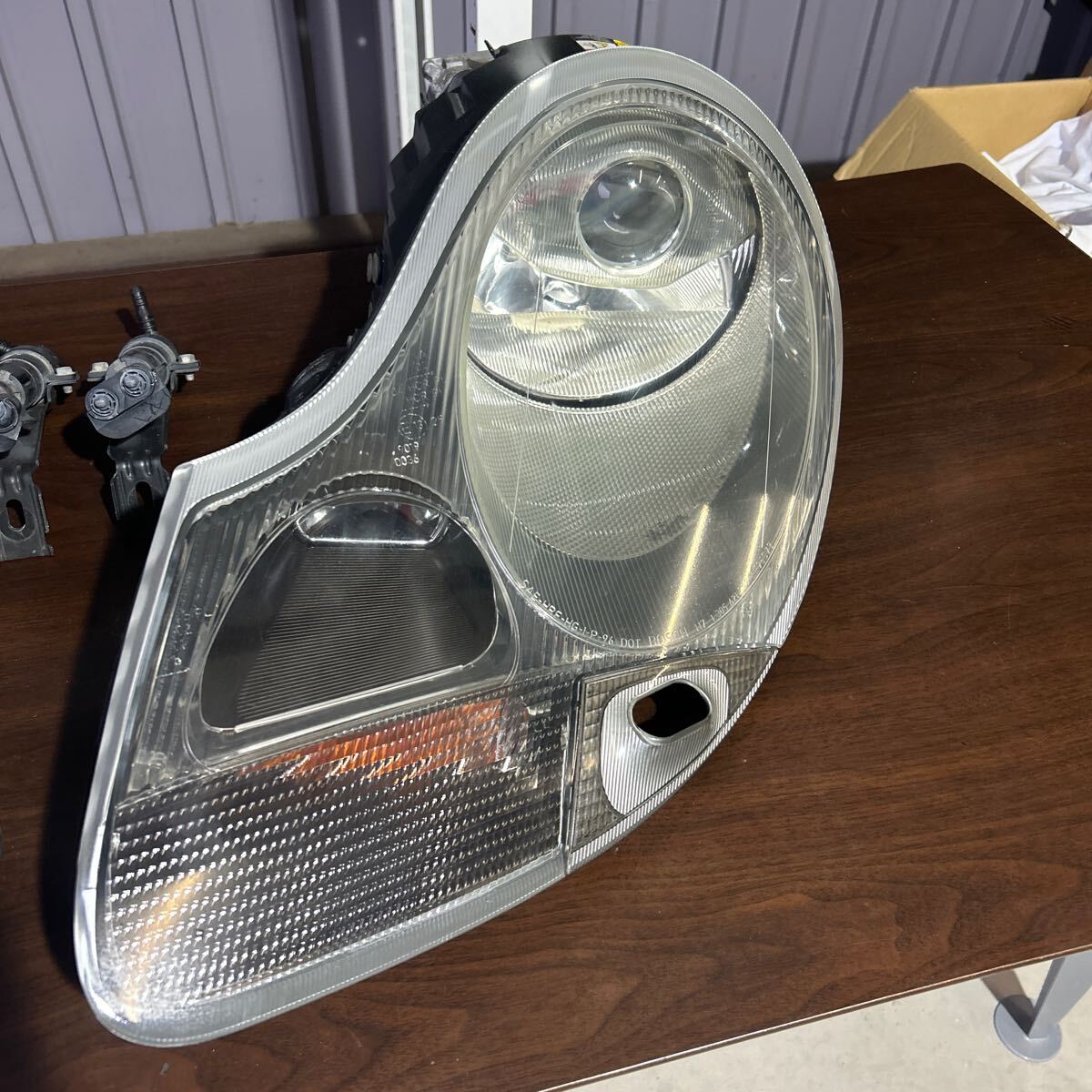 ポルシェ 996 前期 純正 HID ヘッドライト 911 986 カレラ ポルシェ 996 前期 純正 HID ヘッドライト 911 986 カレラ