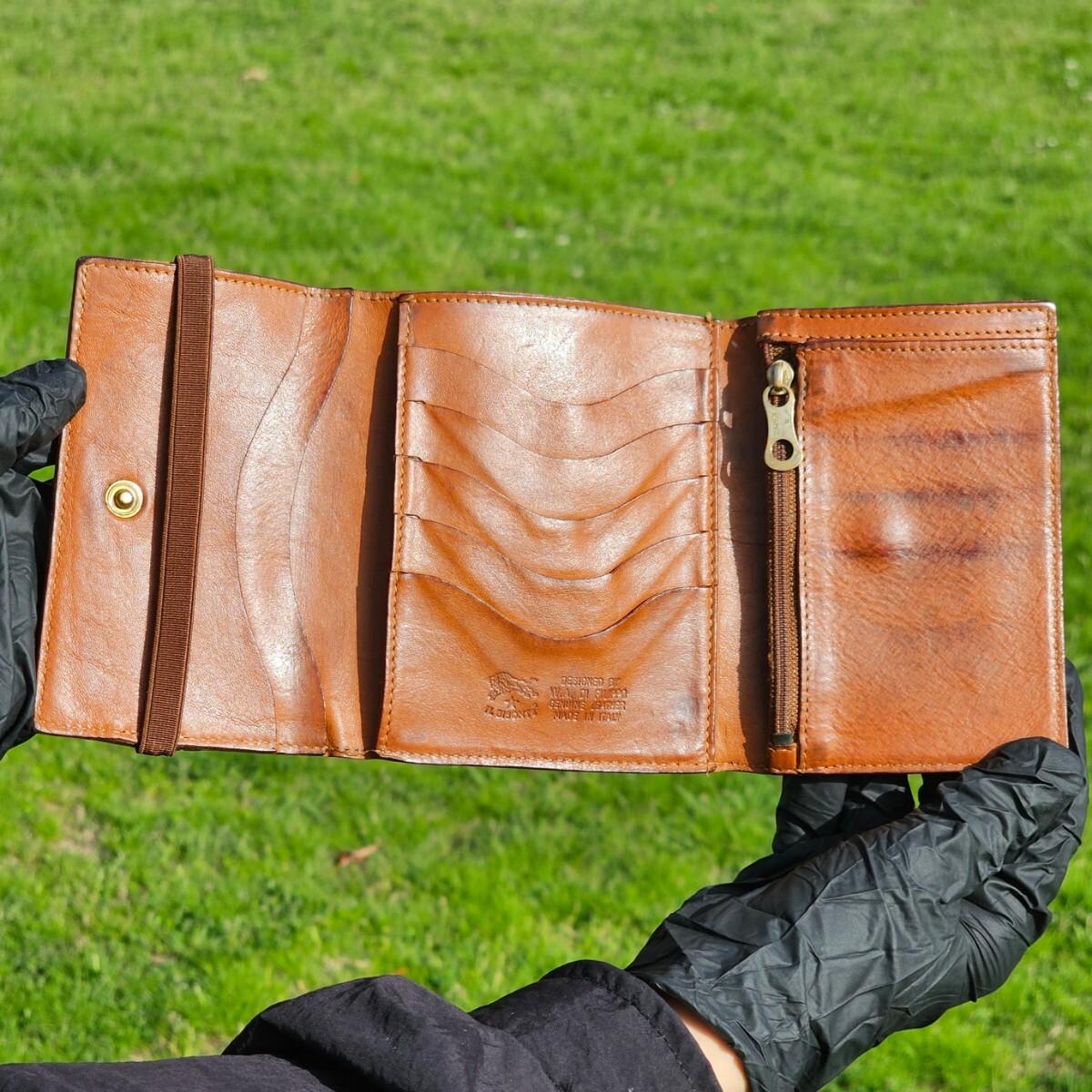 [ free shipping ] il *bizonteIL BISONTE three folding purse change purse .