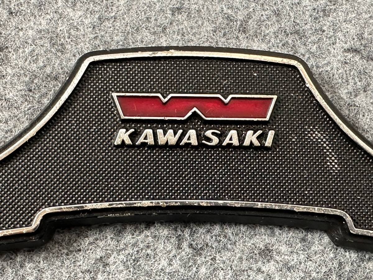 *T05 outright sales! beautiful goods rare Kawasaki W1S center meter emblem 