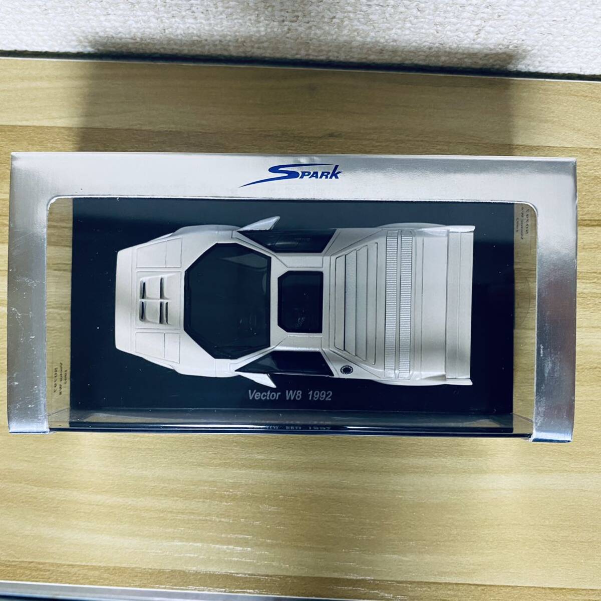 1/43 スパーク ベクター W8 ヴェクター S0797 スパークモデル 1/43 スパーク ベクター W8 ヴェクター S0797 スパークモデル