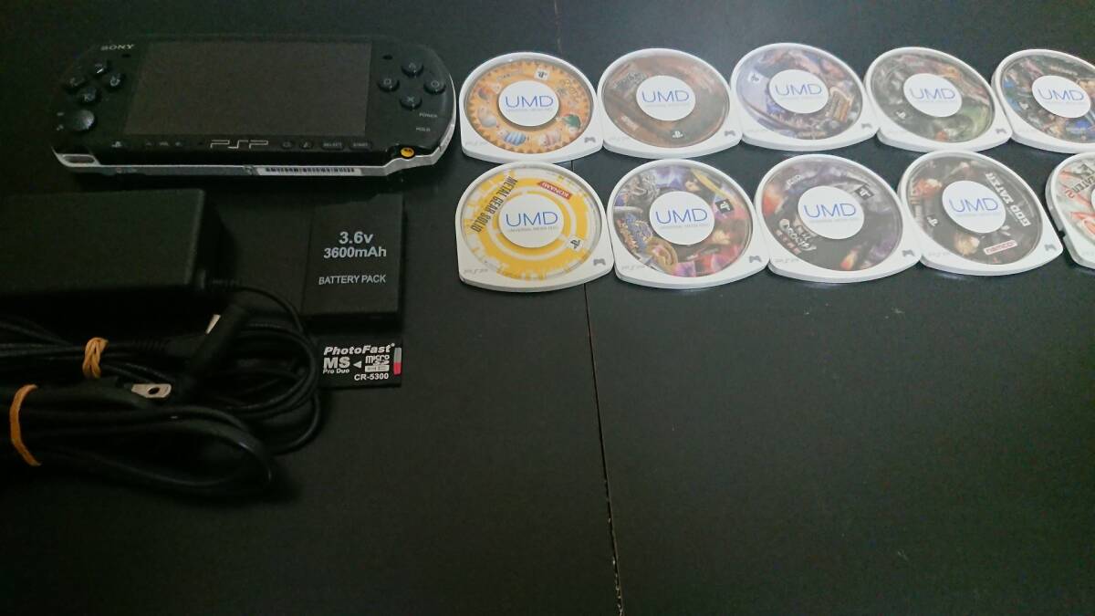 PSPセット PSP-3000ピアノブラック本体, 充電アダプター, 互換アダプター, メモリーカード, ソフト10本_画像1