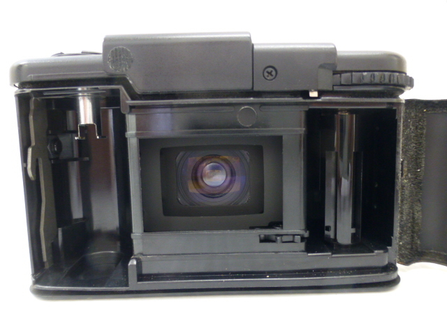 【35465】◆映像機器 フイルムカメラ OLYMPUS/オリンパス OLYMPUS XA 1:2.8 f=35mm 現状品◆_画像9
