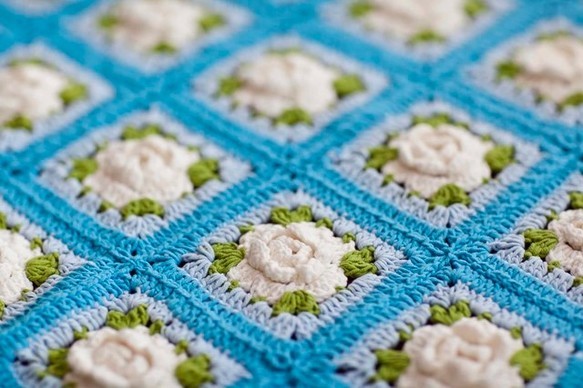  Greece blue & white rose![ solid ] crochet needle braided . flower motif lap blanket / handmade / knitting / key braided / crochet needle braided / sofa cover 