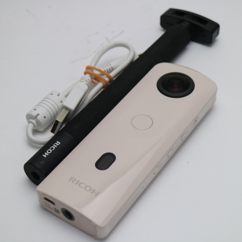 as good as new THETA SC2 beige body used .... Saturday, Sunday and public holidays shipping OK