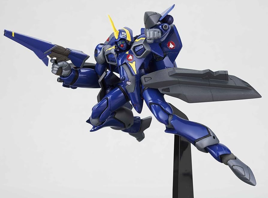 146　未開封　マクロスプラス　フィギュア　2体セット　YF-19　YF-21　リボルテック　Revoltech　海洋堂　KAIYODO　大量　処分　まとめ