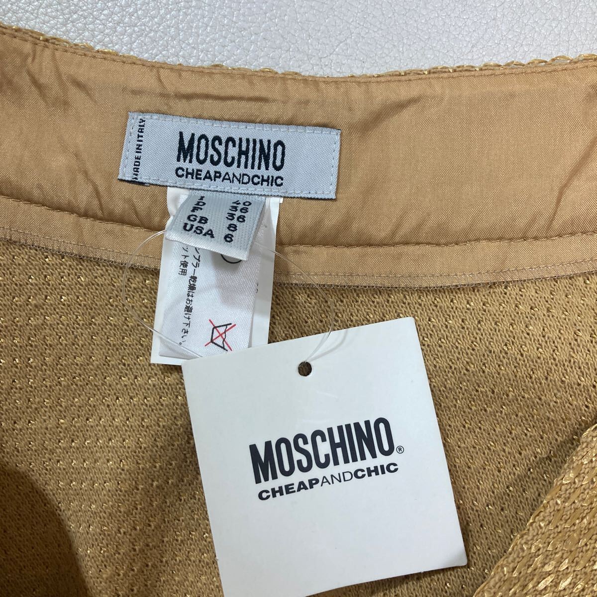 241 未使用 MOSCHINO CHEAP AND CHIC モスキーノ イタリア製 コットン レーヨン フレアスカート 春夏 光沢 40427I_画像3