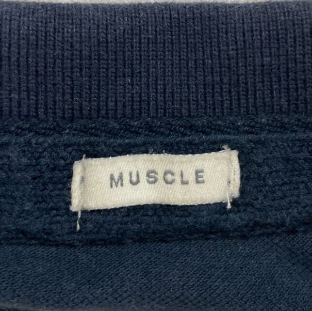 52 Abercrombie&Fitch アバクロンビーアンドフィッチ 半袖 ポロシャツ MUSCLE サイズM ロゴ刺繍 ロゴボタン アメカジ ネイビー 紺 40415Bの画像4