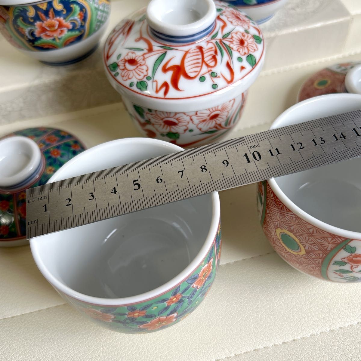 有田焼 南山窯 絵変わり 蓋付き碗揃 5客 茶碗蒸し碗 赤絵花鳥 有田焼 南山窯 絵変わり 蓋付き碗揃 5客 茶碗蒸し碗 赤絵花鳥