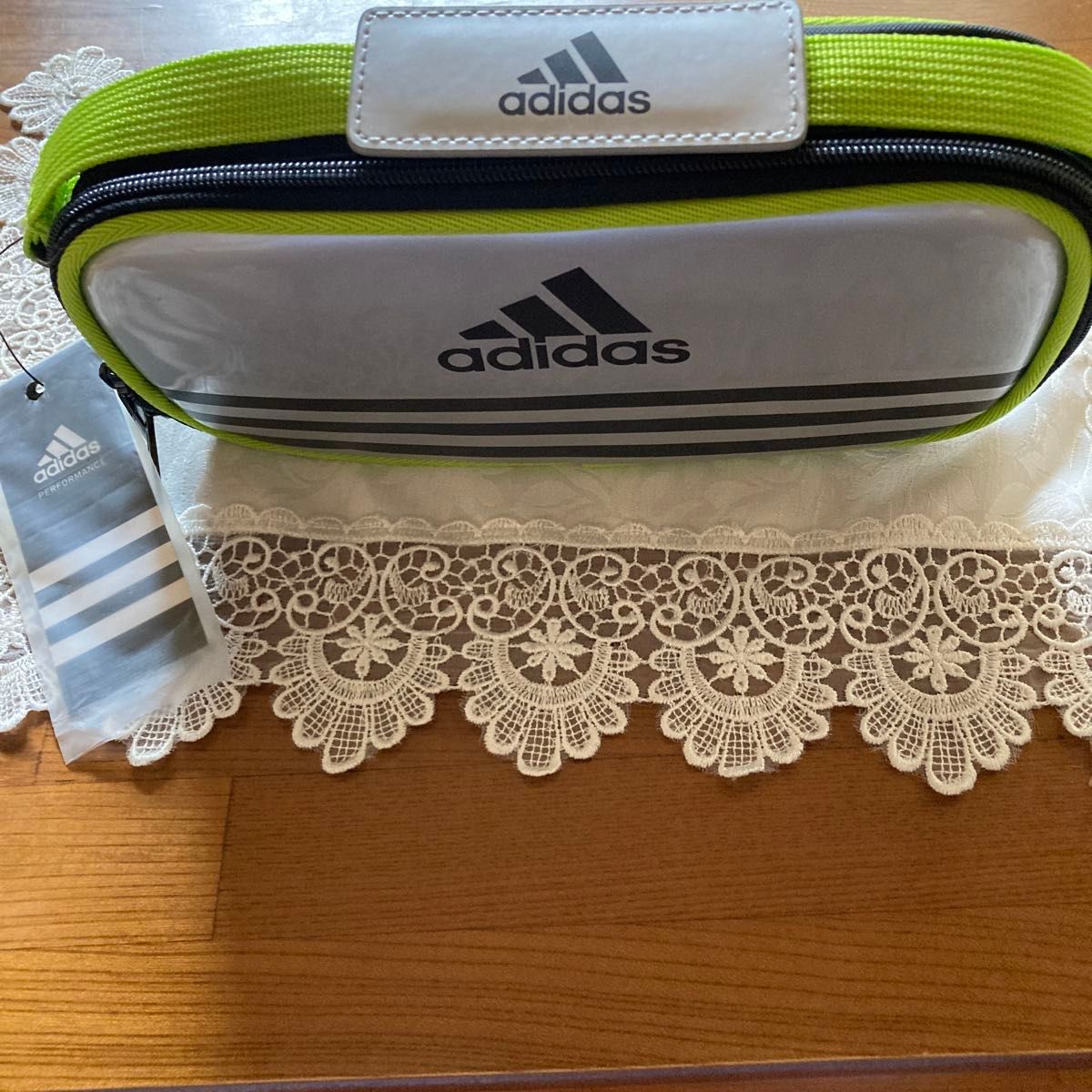 adidas 裁縫セット