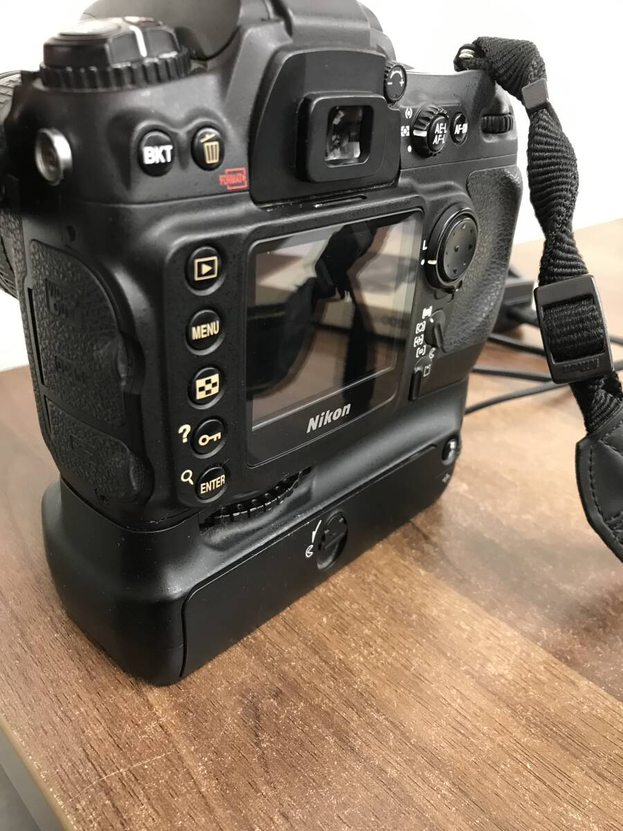 Y82 Nikon ニコン D200 動作確認済み デジタル一眼レフカメラ レンズ付き 専用ベルト・充電アダプター・取扱説明書付きの画像6