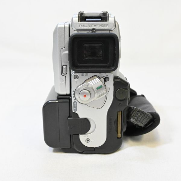 04765 【ジャンク扱い】 ソニー デジタルビデオレコーダー DCR-PC101 メモリースティック（64MB）付属 充電器なし ビデオカメラ レトロ家電_画像10