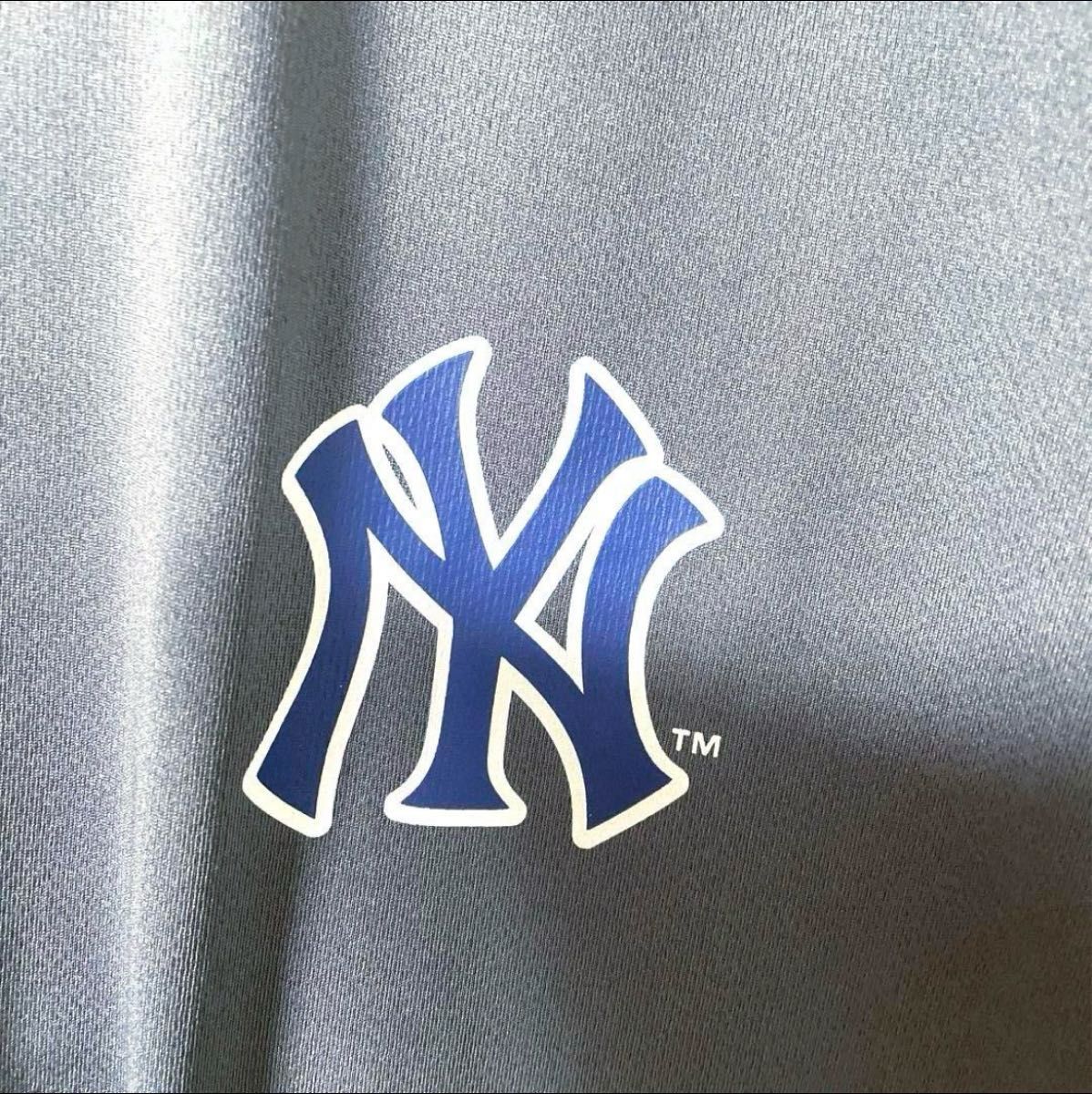 【新品】MLB ヤンキース　メッシュ　Tシャツ  ダークグレー　5L