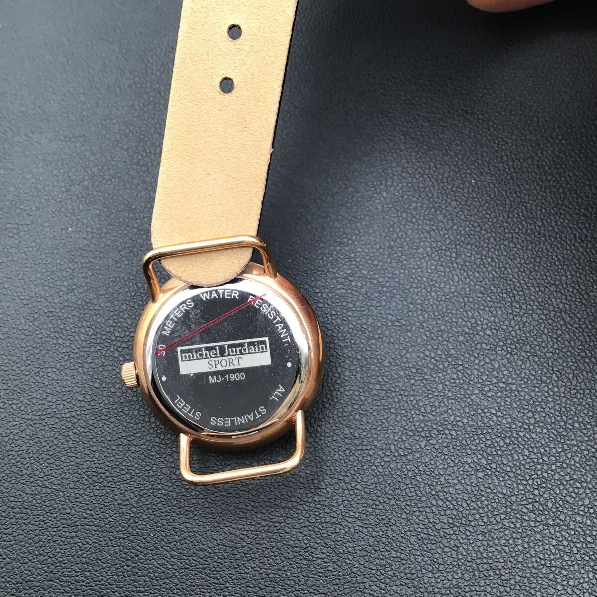 （宝）【同梱可】1スター　未使用　腕時計 Michel Jurdain クォーツ レディース　ゴールド系　皮ベルト　3針時計　稼働品