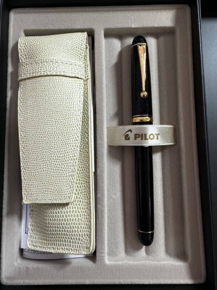 万年筆 PILOT ゴールド 14K 全金 美品_画像1