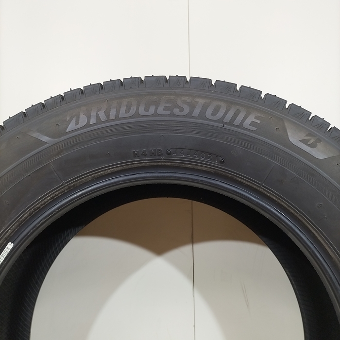 BRIDGESTONE ブリジストン 215/65R16 98Q BLIZZAK VRX3 スタッドレスタイヤ 冬タイヤ 4本セット [ W2839 ] 中古タイヤの画像7