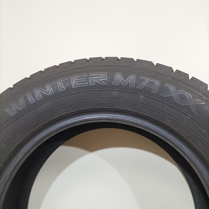 DUNLOP ダンロップ 215/65R16 98Q WINTER MAXX WM02 スタッドレスタイヤ 冬タイヤ 4本セット [ W2814 ] 中古タイヤ_画像8