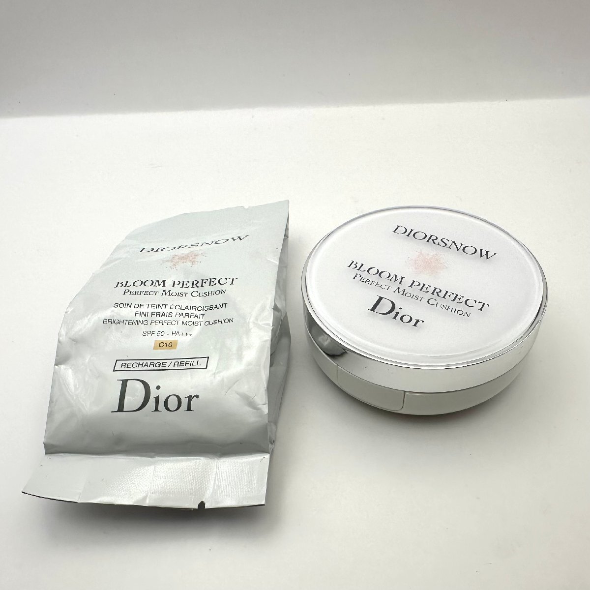 q628 Dior ディオール スノーブルーム パーフェクト クッションファンデーション15g C10 リフィル ケース セット売り の画像1