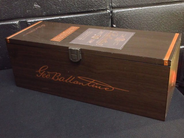 t5149 バランタイン ボトルケース2点 ボックスのみ  30年 木箱 空箱 小物入れ スコッチ ウイスキー AGED 30 YEARS Ballantine’ｓの画像3