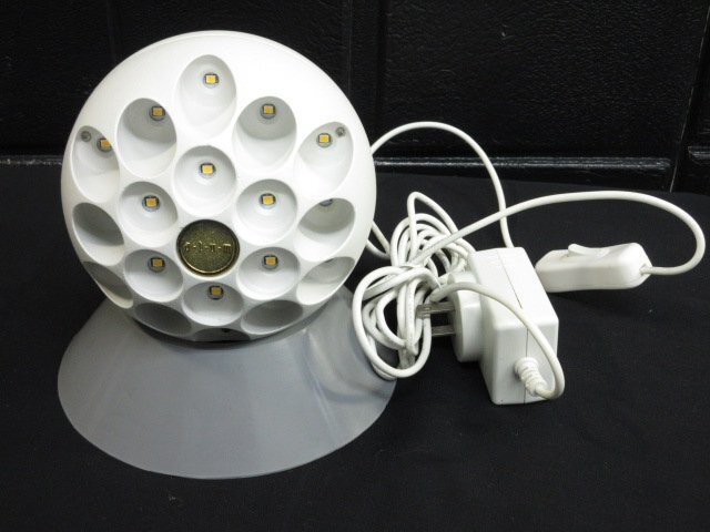 ｍ7432 動作品 LEDライト atum？ 卓上照明 あかり 球体 インテリア おしゃれ 白 直径約13cm 高さ約16cm 照明器具の画像1
