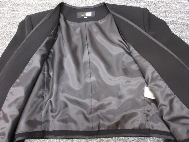 a4785 極美品　SOIR　BENIR　ワンピーススーツ　フォーマルブラック　礼服　黒　ジャケット　ワンピース　15_画像6