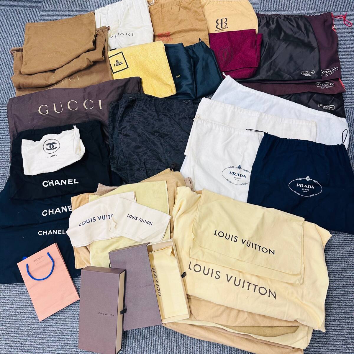 ブランド 保存袋セット Louis Vuitton GUCCI CHANEL Cartier PRADA LOEWE BALENCIAGA BVLGARI FENDI COACH ヴィトン GUCCI シャネル ロエベの画像1