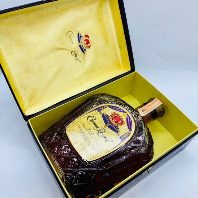 Crown Royal クラウンローヤル ウイスキー 1972年 カナダ 75cl 40° GL 750ml 80 PROOF 1円 ジョージ6世 最高級 カナダ 箱キズ 未開封 4823の画像3