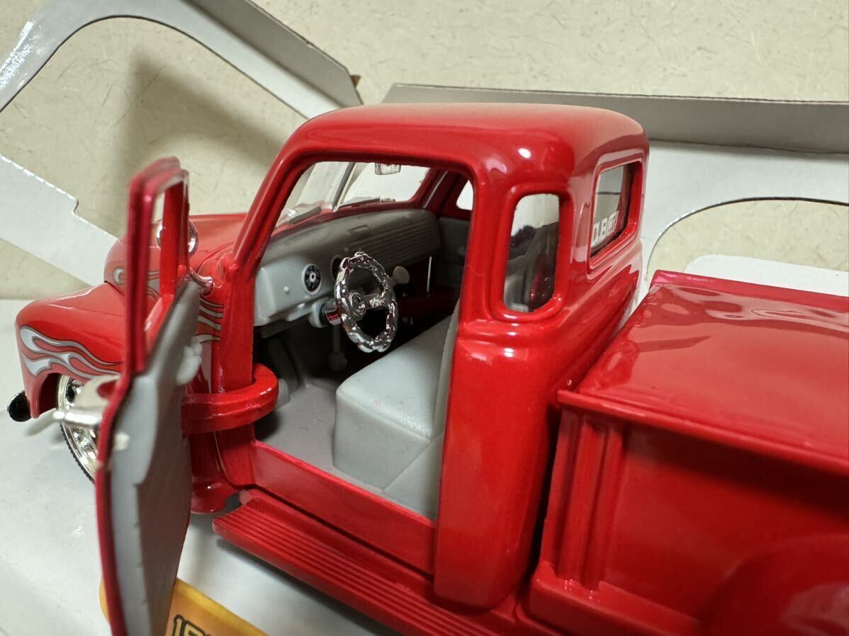  Jada TOYS DUB CITY OLD SKOOL 1951年 CHEVY PICK UP レッド フレイムス 1/24スケールの画像10