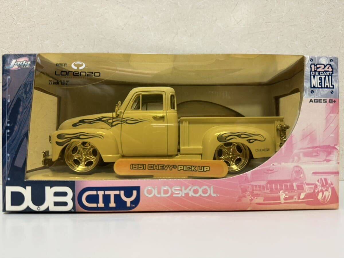  Jada TOYS DUB CITY OLD SKOOL 1951年CHEVY PICK UP ホワイト 1/24スケールの画像1