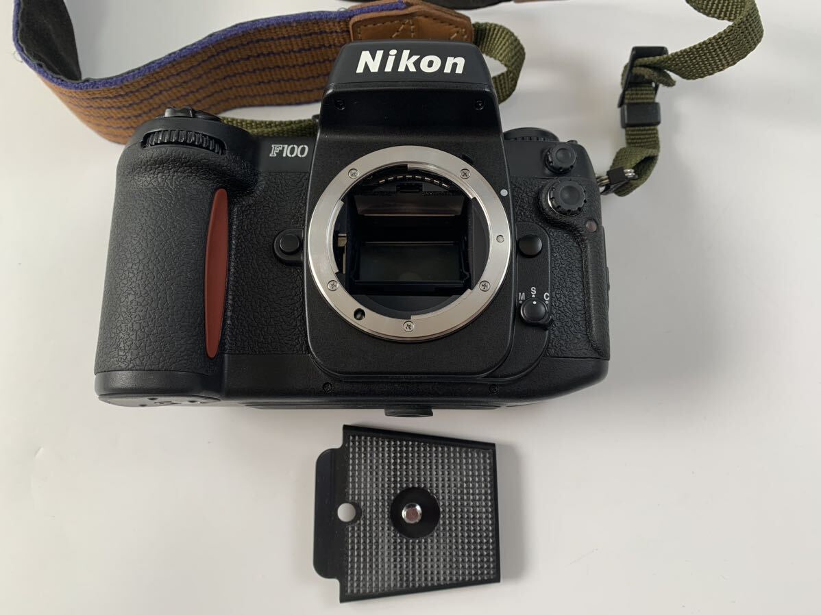 1000円~■★動作未確認★Nikon ニコン F100 一眼レフ フィルムカメラ ボディ★okoy2588107-311★t9046の画像1