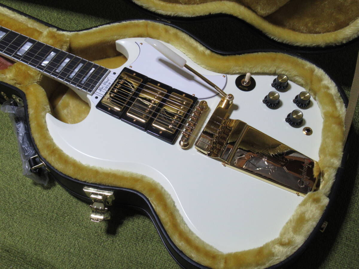 ★☆エピフォン★☆★ Inspired by Gibson Custom 1963 Les Paul SG Custom with Maestro Vibrola (Classic White)_画像2