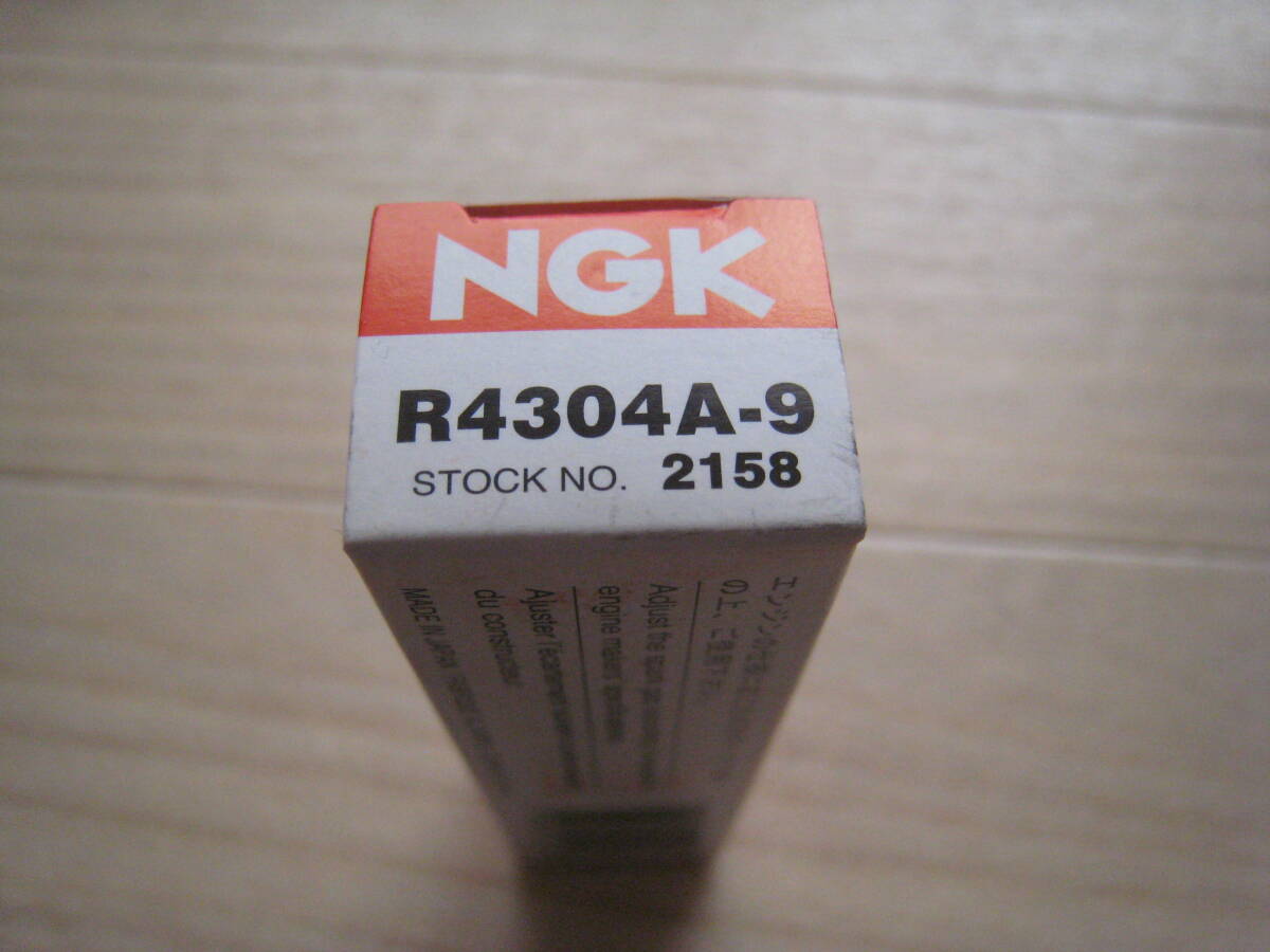 NGK R4304A-9 Racing Plug новый товар не использовался 
