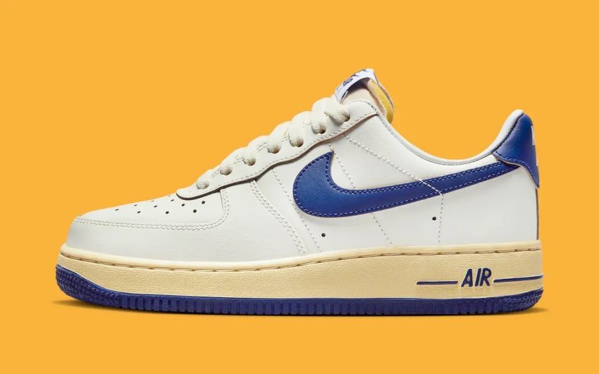 新品 ナイキ 26.0cm エアフォース 1 セイル/バニラ AIR FORCE 1 07 NIKE FQ8103-133の画像2