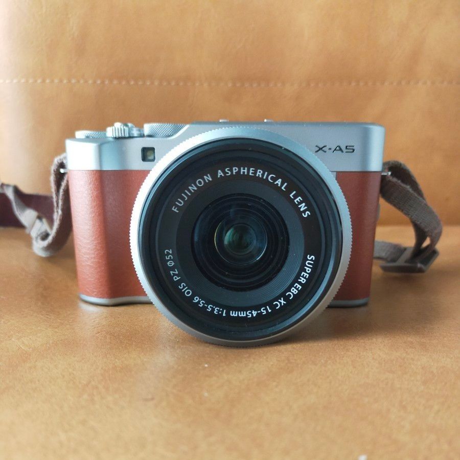 富士フィルム FUJIFILM X-A5 レンズキット ブラウン  ミラーレス 一眼カメラ（即日発送）